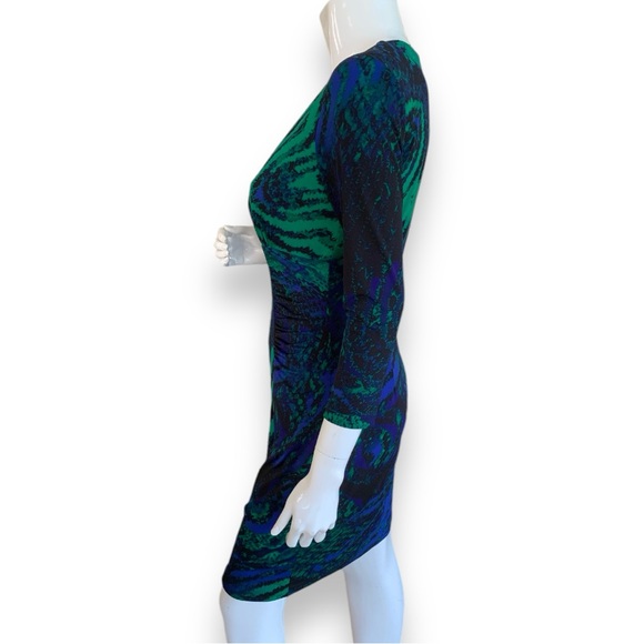 CACHE’ BLUE/GREEN 3/4 SLEEVE ZIPPER FRONT BODYCON DRESS. WOMEN’S SIZE MEDIUM. - Picture 4 of 8
